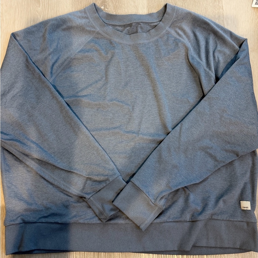 Vuori Long Sleeve Halo Crew - Picture 3 of 4